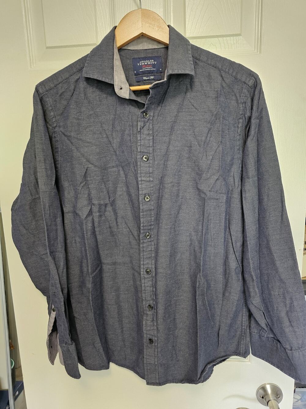 Charles Tyrwhitt Weekend Shirt Mens Medium Plaid Classic Fit Button Down Gray
